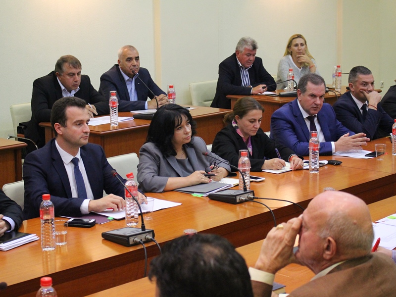 Търси се финансова схема за заплащане на емисиите от ТЕЦ
