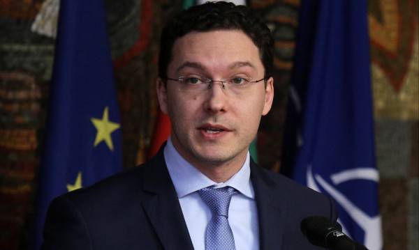 Митов: Пътят на Македония към ЕС и НАТО минава през реформи