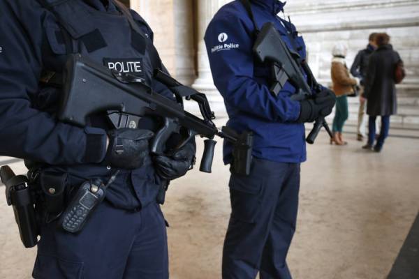Белгийската полиция е знаела за намеренията на терористите година преди атаките в Париж