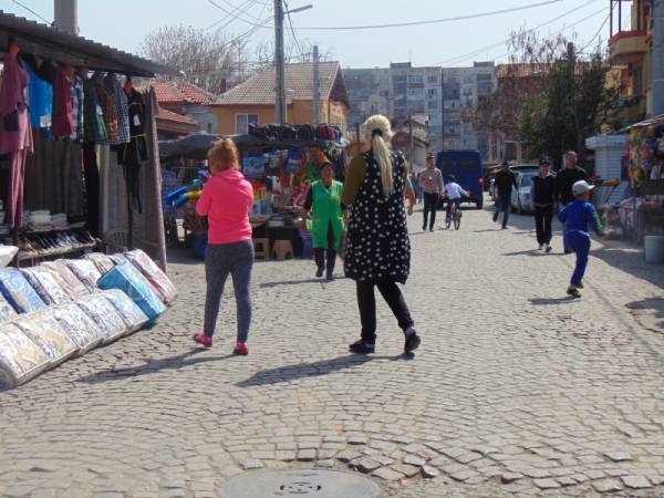 Столипиново: Тук няма бурки, не ги искаме
