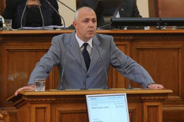 Министър Вучков: Опитват се да изнудят МВР да плаща 450 000 лв годишно за видеонаблюдение