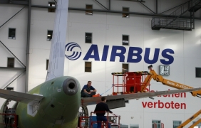 "Емирейтс груп" поръча 50 самолета Airbus А350 за $16 млрд.