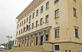 Спад на преките чуждестранни инвестиции през септември