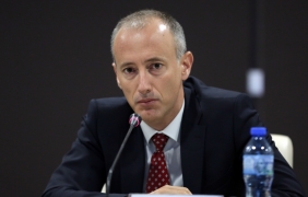 Преструктурират учебния материал заради грипната ваканция