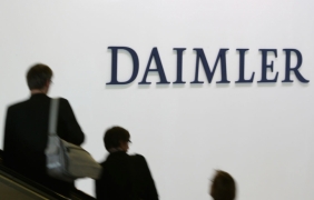Daimler съкращава 15 000 работни места