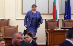 Деница Сачева: Няма заплаха за бюджета на НОИ