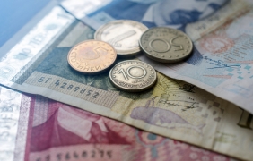 Депозитите на домакинствата нарастнаха с близо 10% за година
