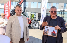Manitou за 136 800 евро тръгва към Антарктида