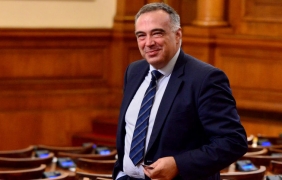 БСП: Преразпределението на излишъка е кражбата на годината