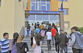 Две задължителни матури и две по желание за учениците в 10 клас