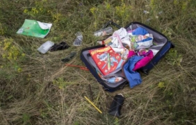Холандска телевизия се извини за неуместното поведение на журналистка на мястото на катастрофата на Boeing 777