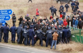 300 фермери излязоха на протест