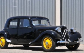 ”Ситроен” от 1939 година бе продаден за 612 000 евро
