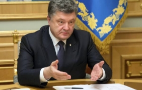 Порошенко забрани филми и сериали, които популяризират силовите структури на Русия