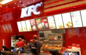 Еротично видео зарадва посетители на KFC в САЩ