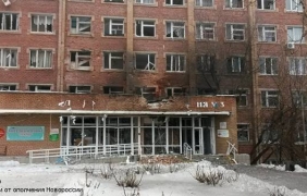 Четири снаряда паднаха върху болницата в Донецк