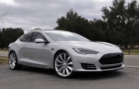 Tesla вече продава електрически автомобили втора употреба