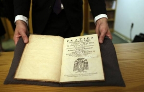 САЩ връщат на Швеция две редки книги от ХVII век