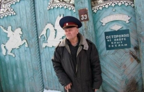 Вижте мъжа, който си построи дворец и мечтаеше да стане цар на Русия [галерия]