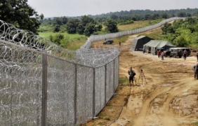 Оградата по границата с Турция готова до края на годината