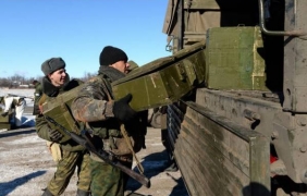 Украински военни и ”сепаратистите” въртели алъш-вериш в зоната на конфликт