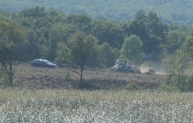 Ортак на созополския кмет купил на безценица 150 декара в „Алепу“