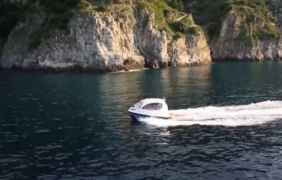 В Италия създадоха високоскоростна морска лимузина