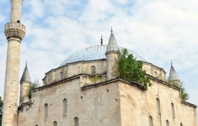 Прокуратурата образува досъдебно производство за незаконния ремонт на джамията в Разград