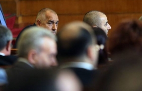 БСП обвини Борисов, че е предприел международни ангажименти в деня за блиц контрол