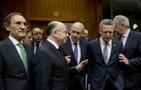 Европа затяга контрола върху паричните преводи, ще пресича финансирането на тероризма