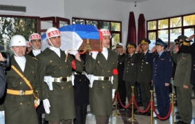 НАТО: Турция и Русия да намалят напрежението