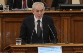 Местан призова за ликвидиране на Великото народно събрание