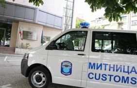 Митничар от ”Лесово” прибирал до 50 000 лв. от подкупи месечно