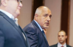 Съветник на премиера му изпратил смс-а за Лозан Панов