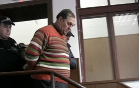 Иван Евстатиев остава в ареста