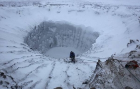 Огромни кратери в Сибир - поредно напомняне за опасността от климатичните промени