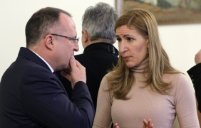 Николина Ангелкова: Чуждестранните туристи са се увеличили с 31% за четири години