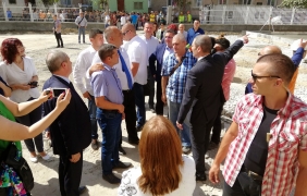 Основно се ремонтират над 200 училища в цялата страна