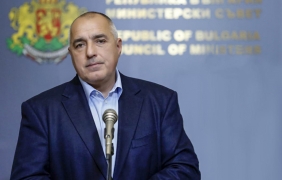 Премиерът отмени посещението си в Албания