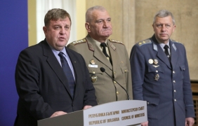 Плащаме самолетите до края на месеца, ако няма ново вето